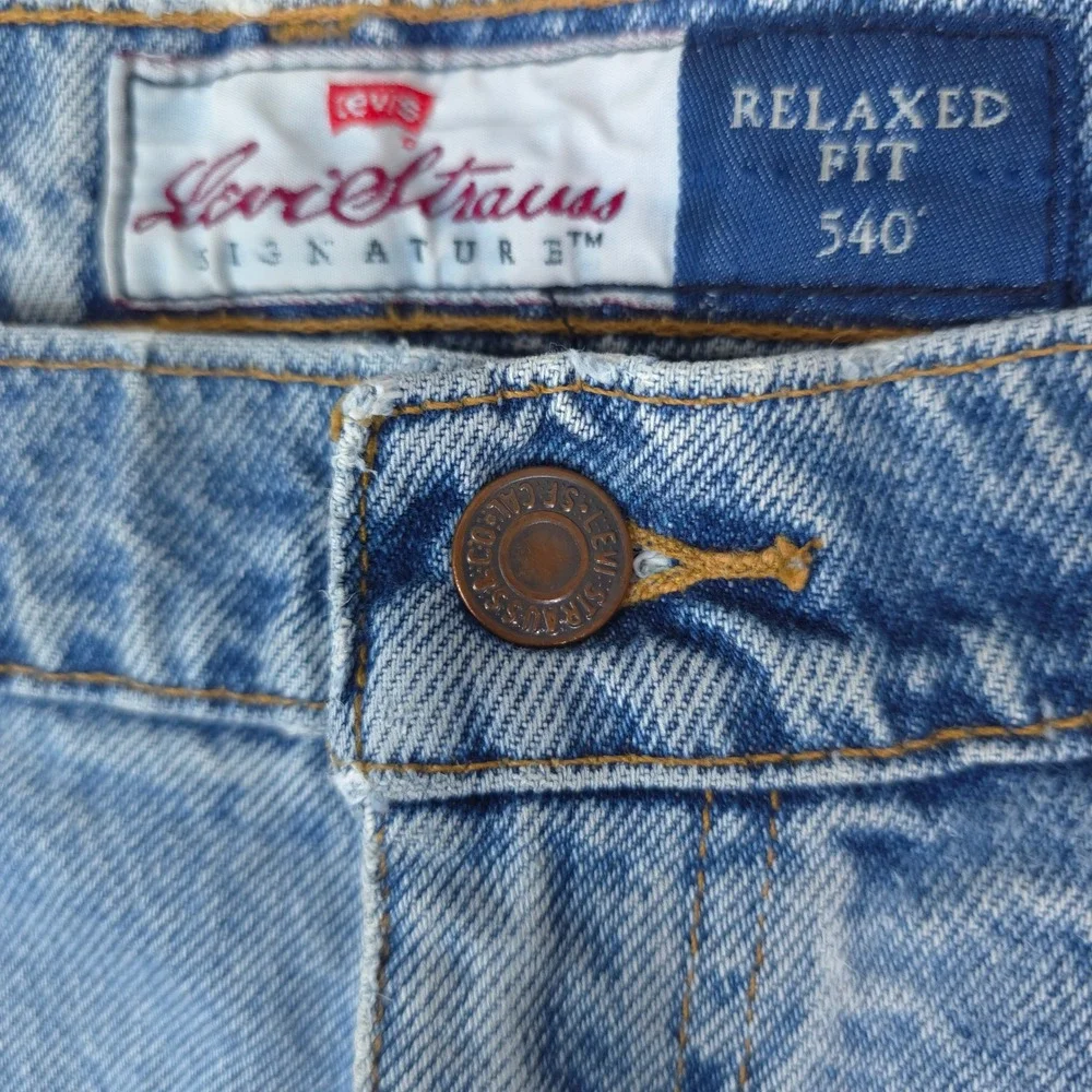 Levis 540 Relaxed Fit Jeans Men 39x32 Blue Tapered Leg Brown Tab 90s Vintage USA